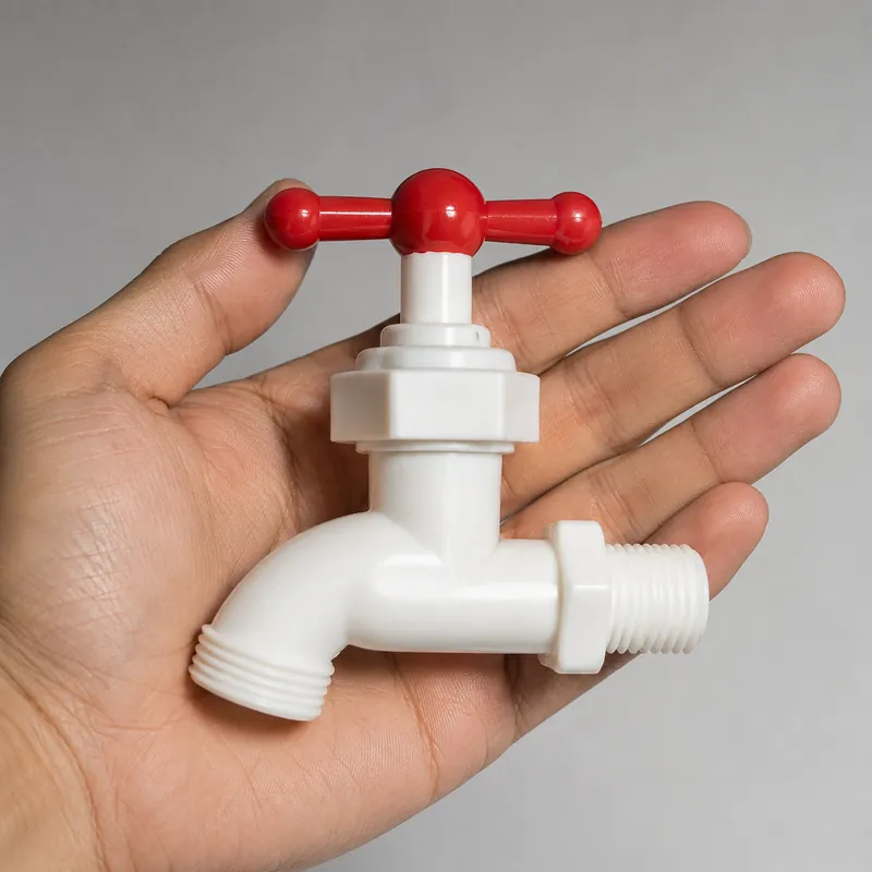 Llave De Chorro R/Manguera Pvc 3/4 (P161p-3/4-Wt) — vista 3