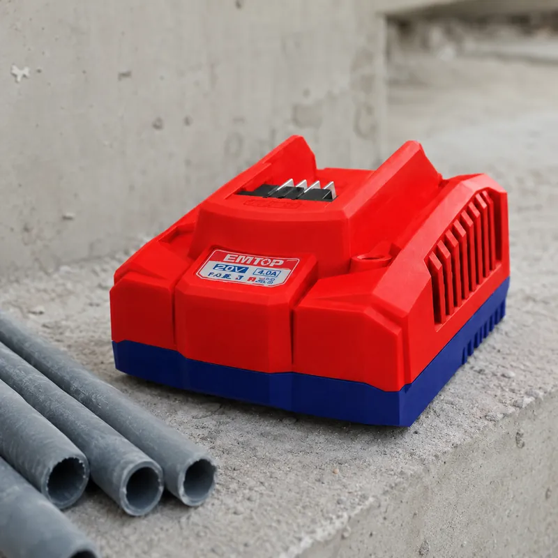 Cargador Bateria 20v 4.0a (110v-120v 50/60hz) Emtop — vista 4