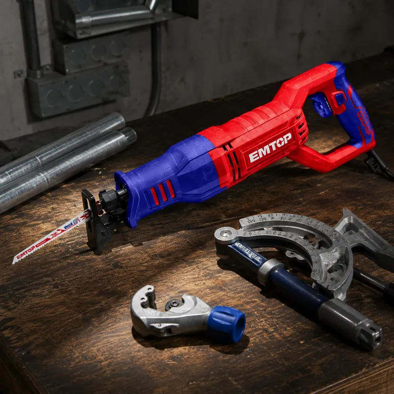 Sierra Sable Reciproca 3300rpm 750w Emtop — vista 4