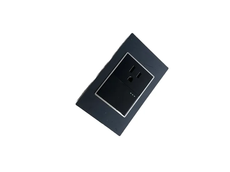 Toma Corriente + Interruptor Negro 3/Via — vista 3
