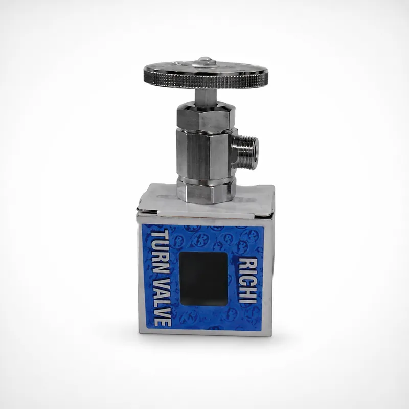 Llave Angular T/Eatsman 1/2*3/8 Liviana